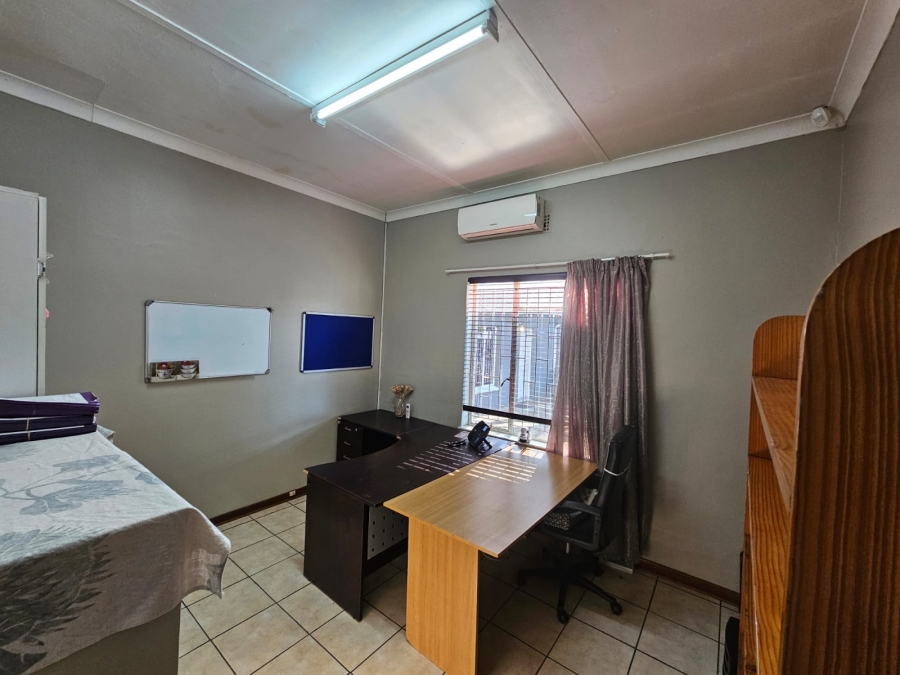 4 Bedroom Property for Sale in Bodorp North West